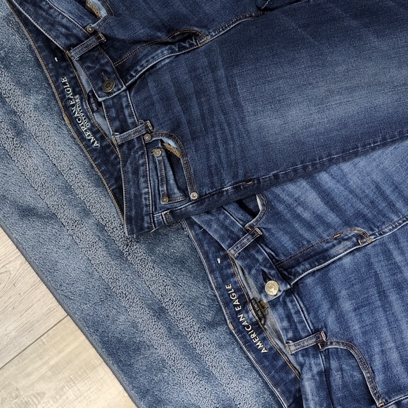 🌻2 Pair Bundle- American Eagle Denim - Picture 2 of 9
